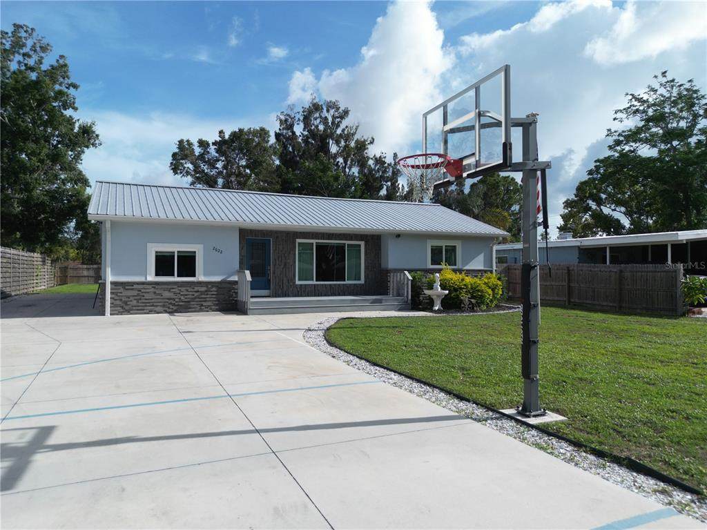 2622 Parma Street - Photo 1