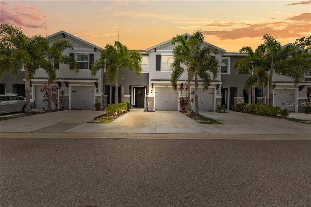8641 Daydream Street - Photo 1