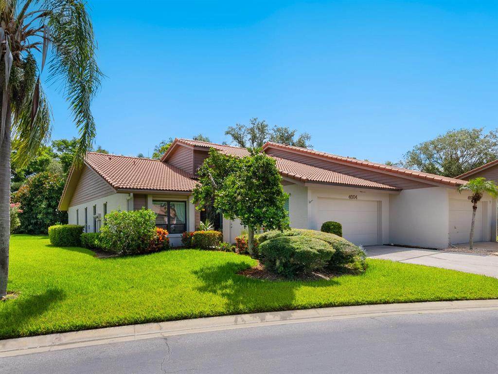 4004 Wilshire Circle - Photo 1