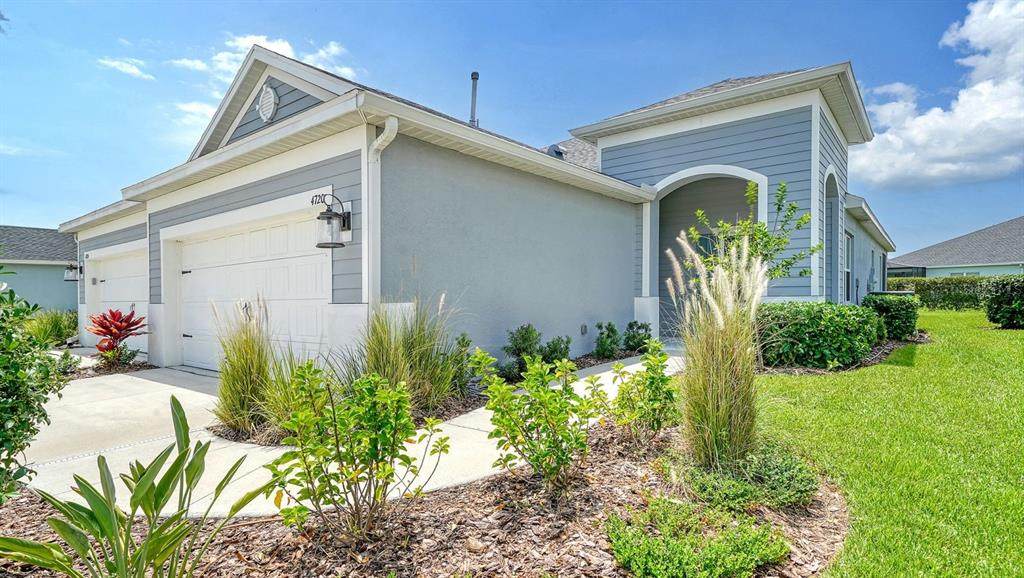 4720 Willow Bend Avenue - Photo 1