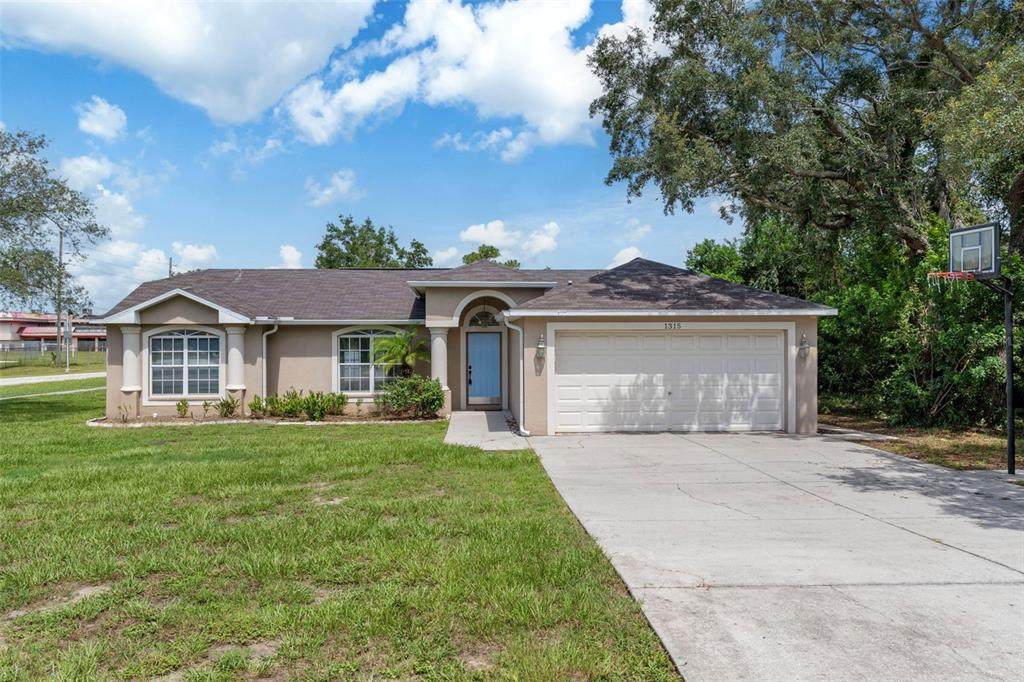 1315 Leeward Avenue - Photo 1