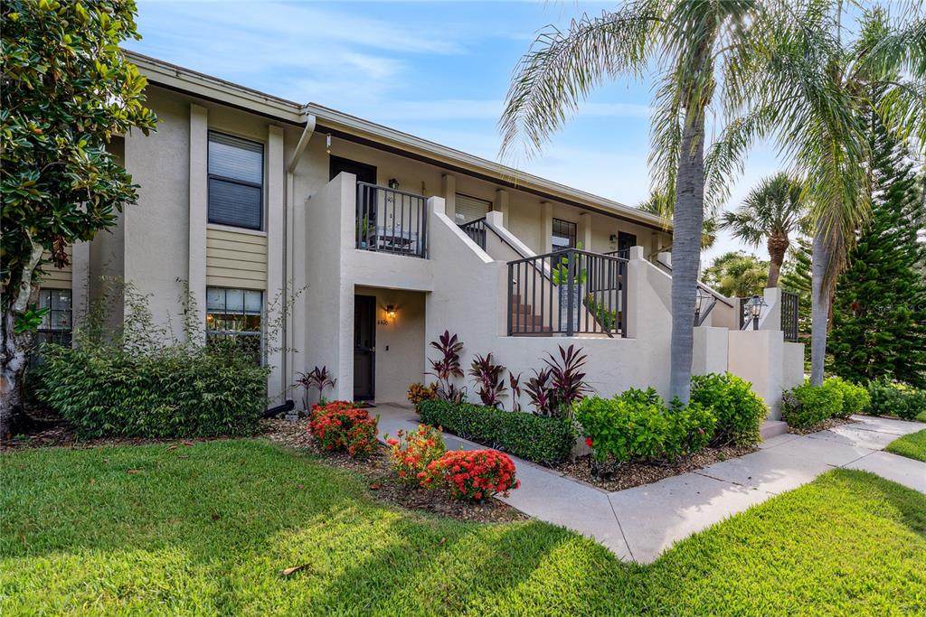4406 Weybridge - Photo 1