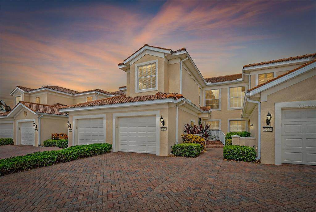 23253 Banbury Way - Photo 1