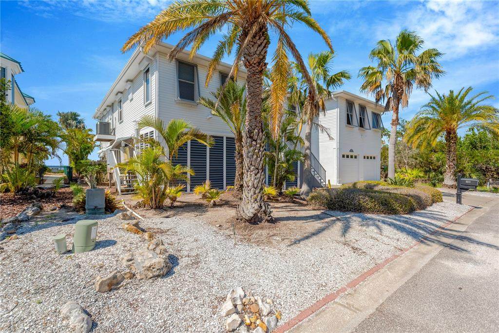 511 Seaview Drive - Photo 1