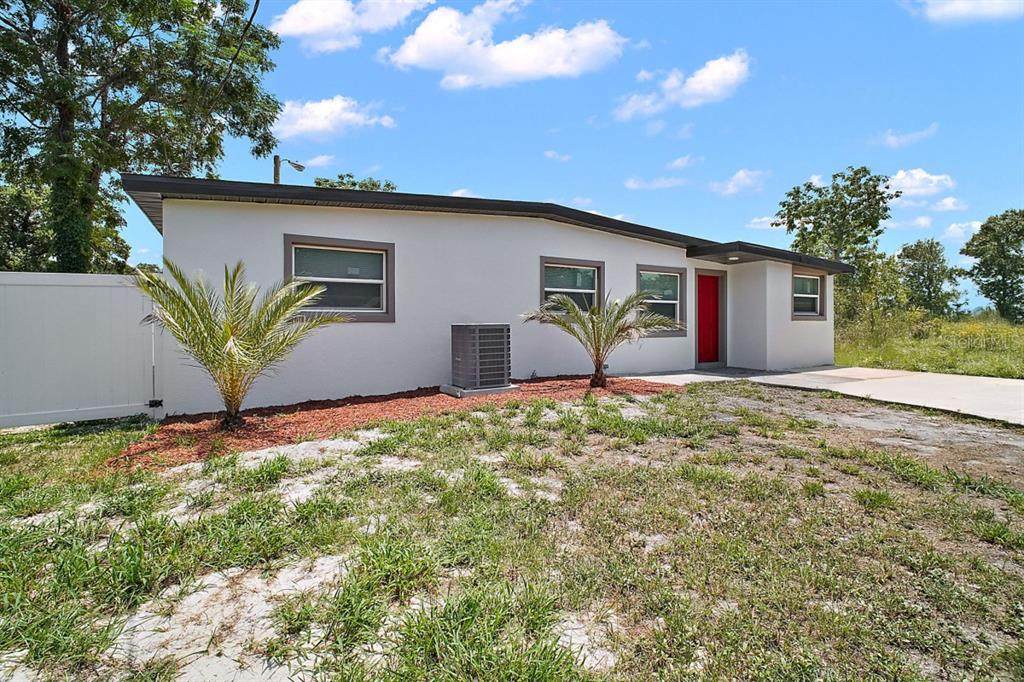 1103 Malcom Road - Photo 1