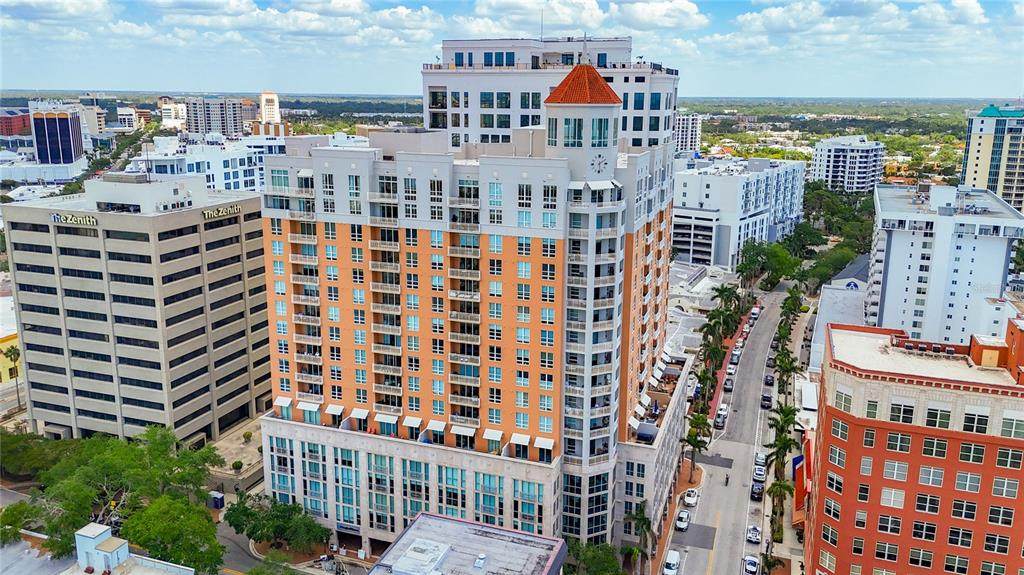 1350 Main Street - Photo 1