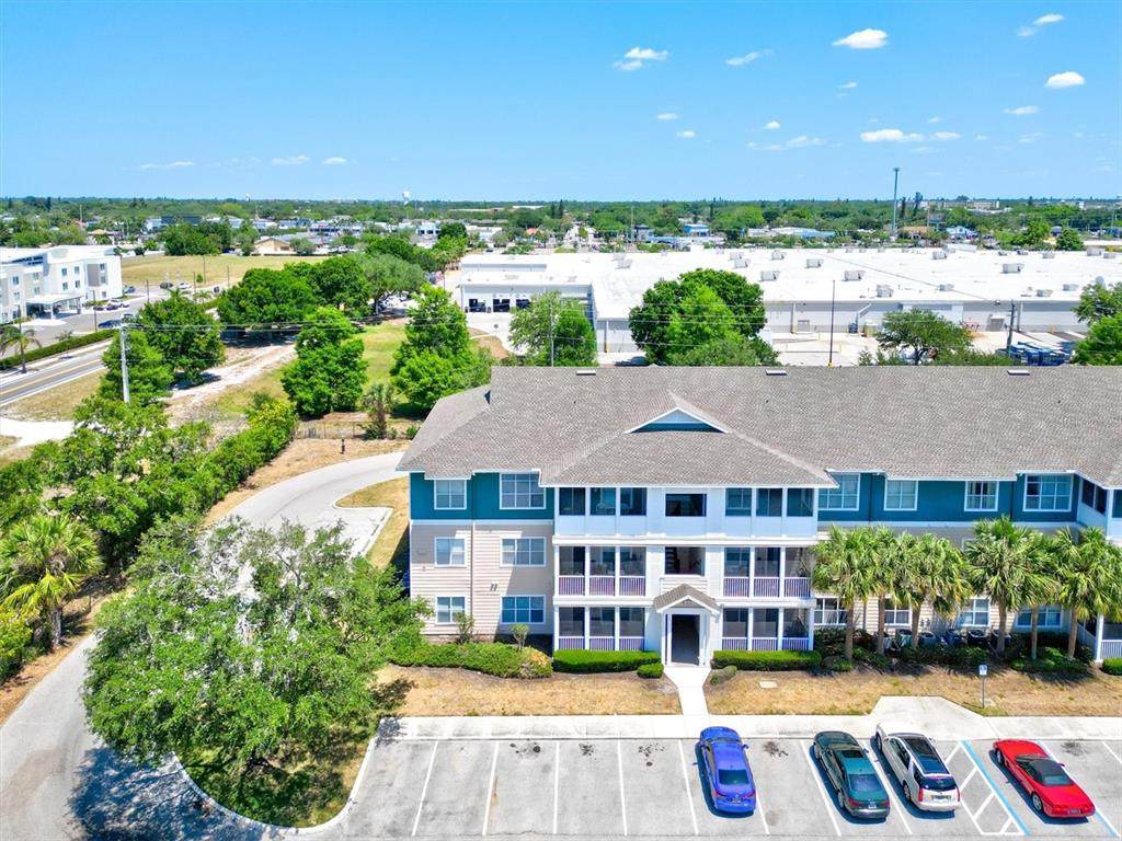 4802 51ST Street - Photo 1