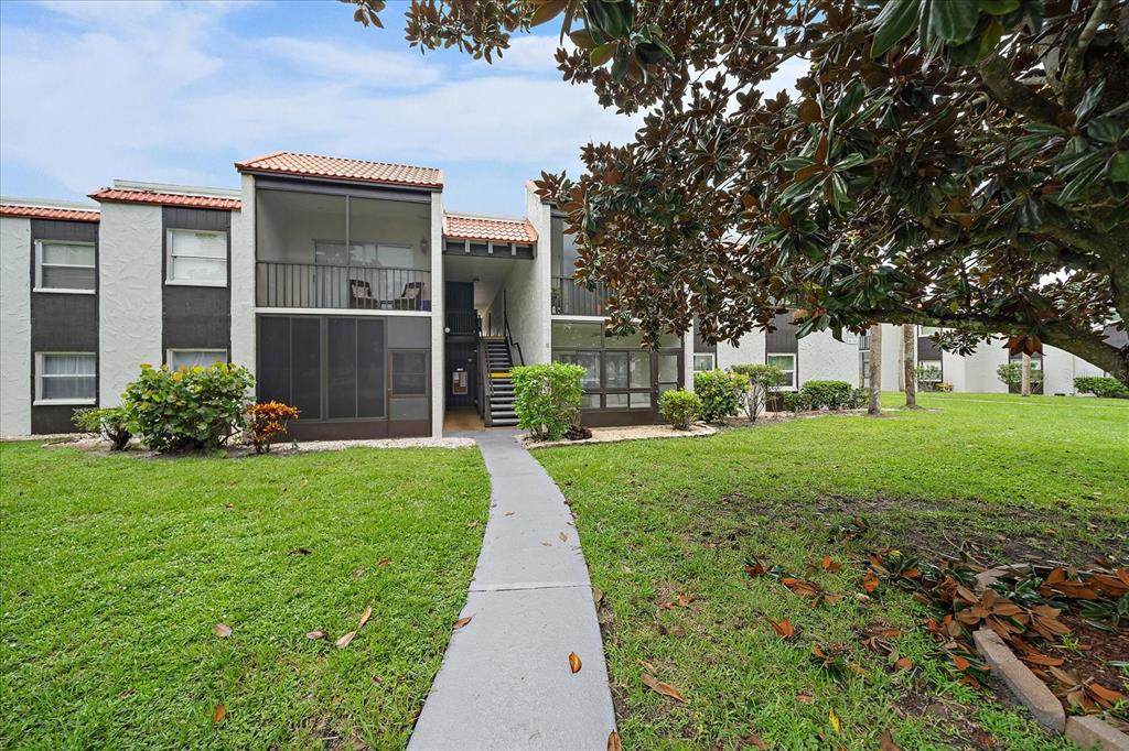 3227 Beneva Road - Photo 1