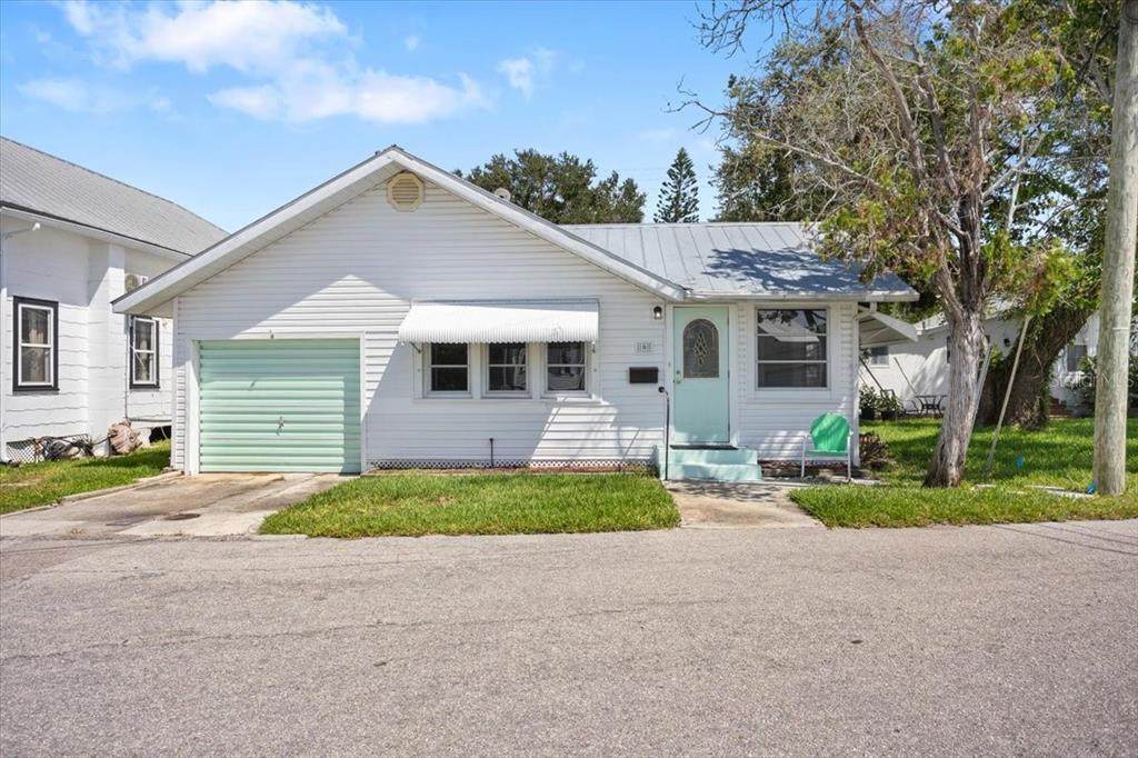 9 Seminole Drive - Photo 1