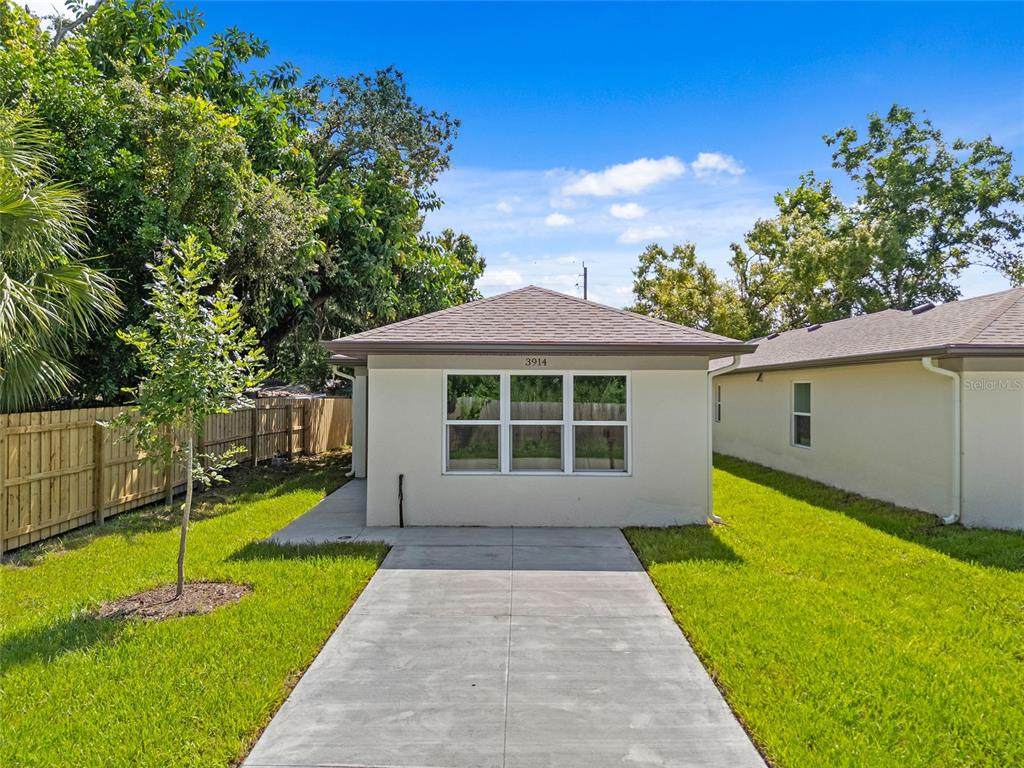 3914 Walnut Avenue - Photo 1