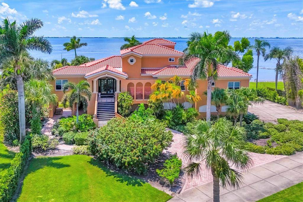 2708 Bay Drive - Photo 1