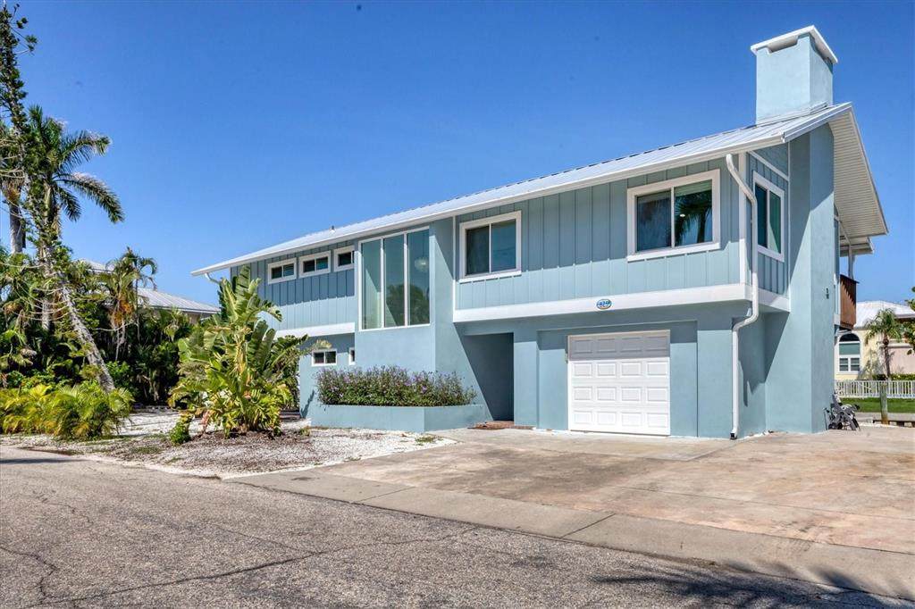 825 Tarawitt Drive - Photo 1