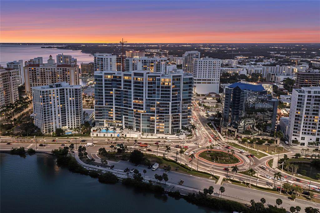 1155 Gulfstream Avenue - Photo 1