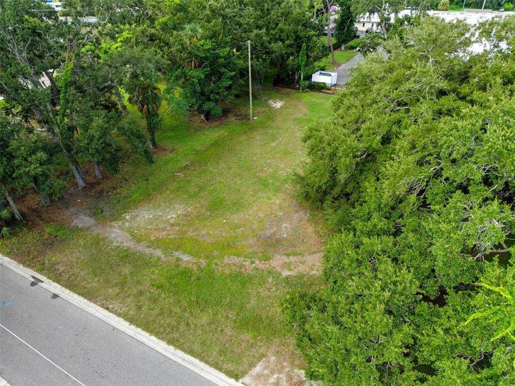 1216 6TH Street - Photo 1