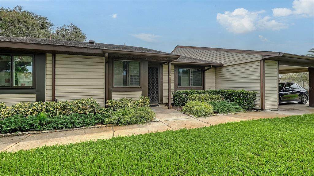 5911 39TH Avenue - Photo 1