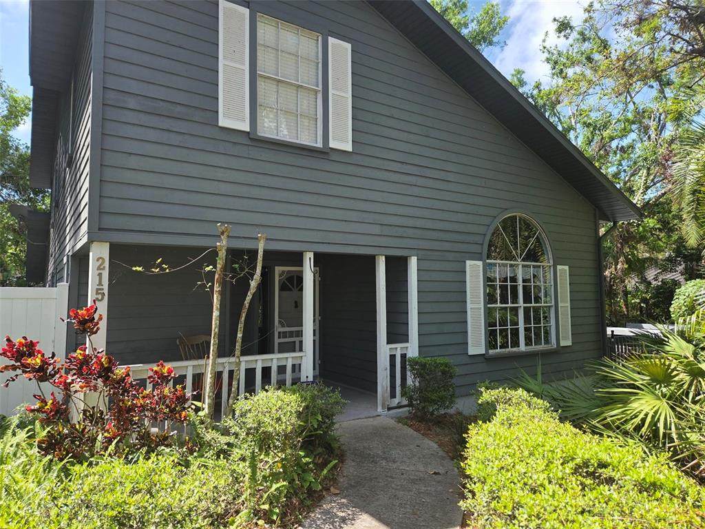 215 48TH Street - Photo 1