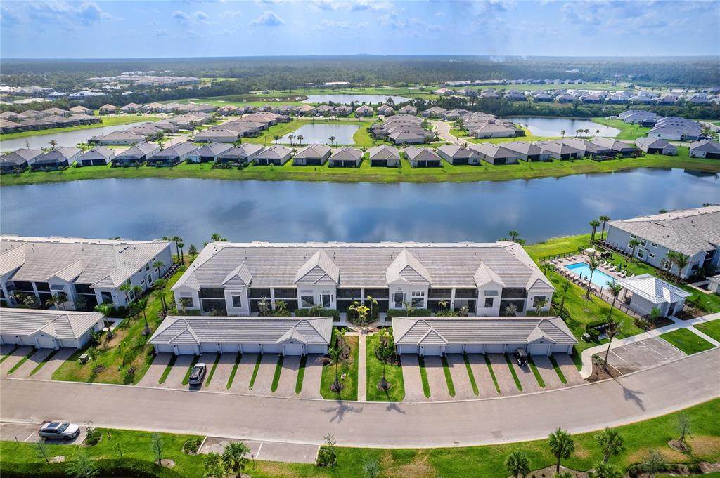 14214 Heritage Landing Boulevard - Photo 1