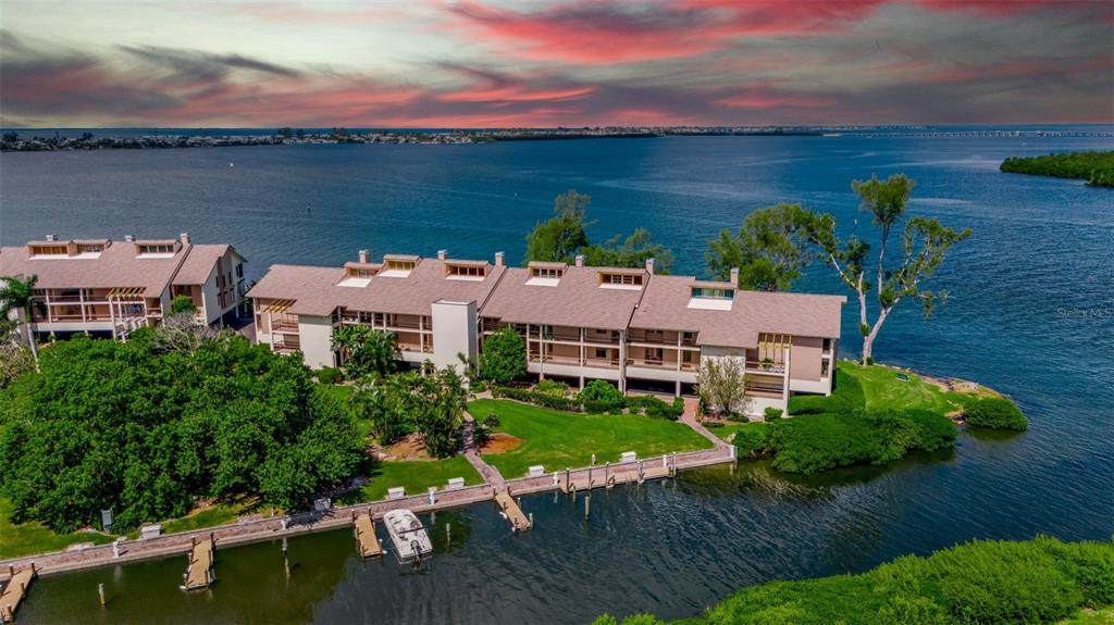 3840 Mariners Way - Photo 1