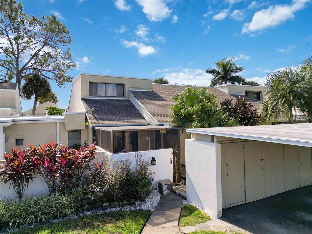 2767 Horseshoe Court - Photo 1