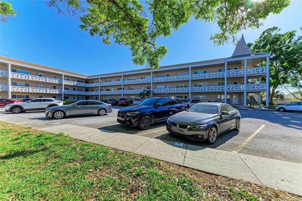 2435 Sumatran Way - Photo 1