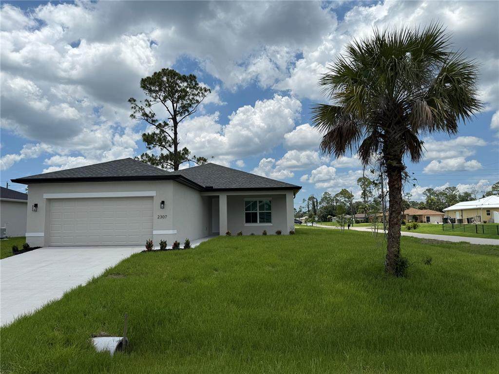 2307 Zuyder Terrace - Photo 1