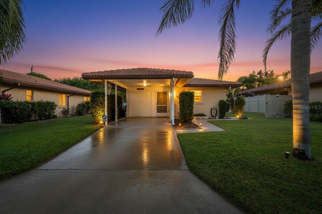6422 Bowdoin Place - Photo 1