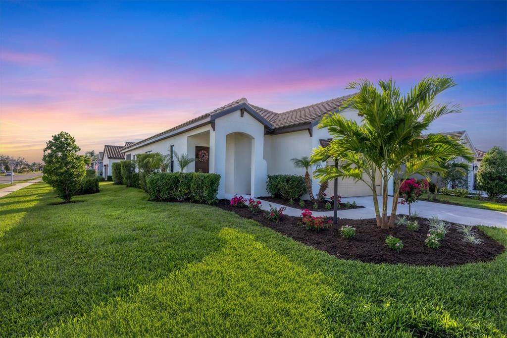 12734 Aquamarine Avenue - Photo 1