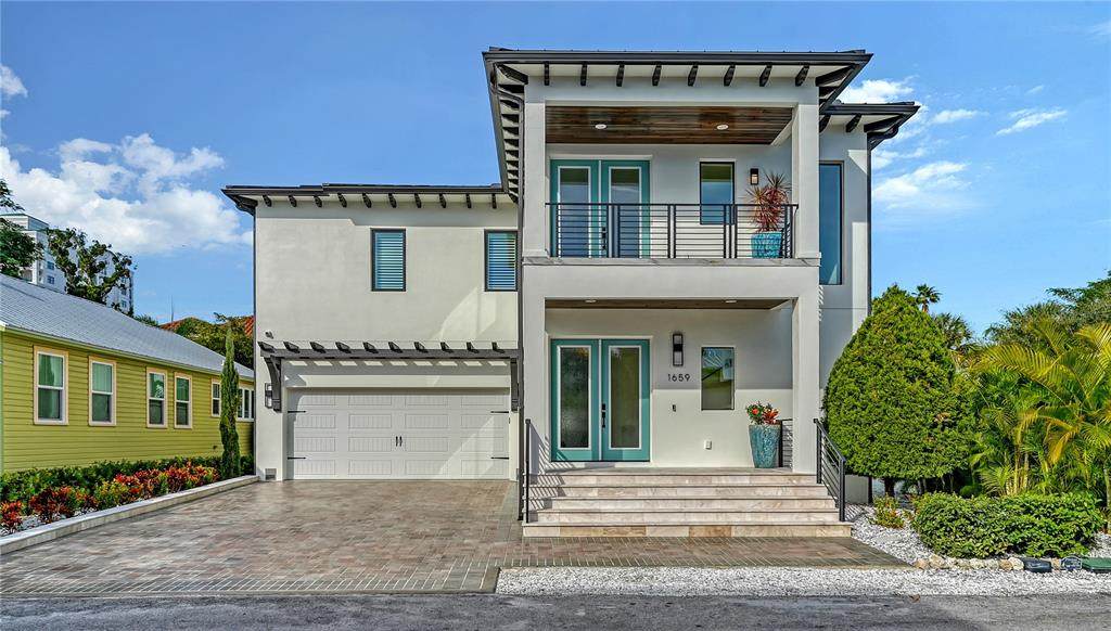 1659 Devonshire Lane - Photo 1