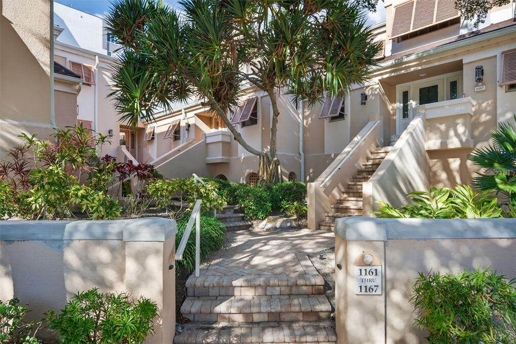 1163 Coquille Street - Photo 1