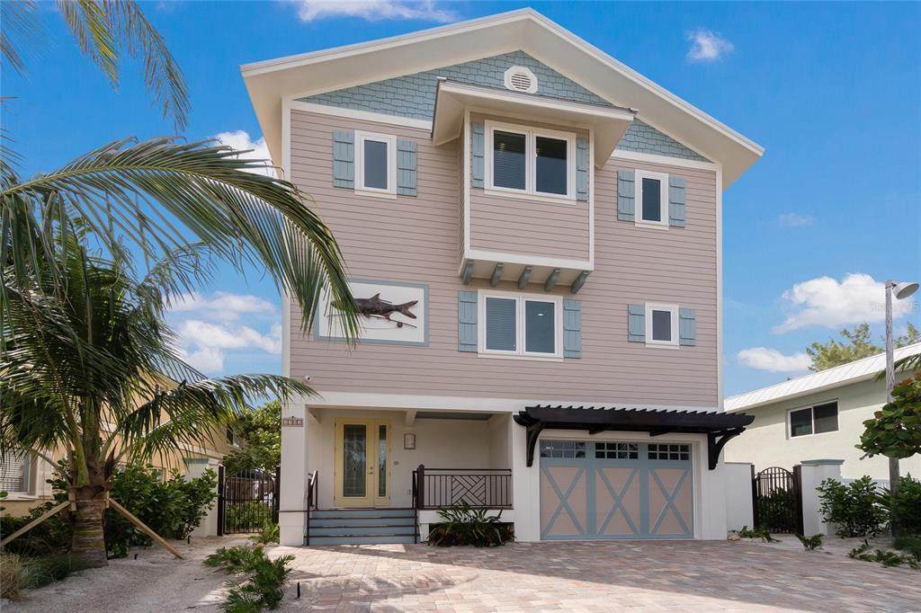 2302 Gulf Drive - Photo 1