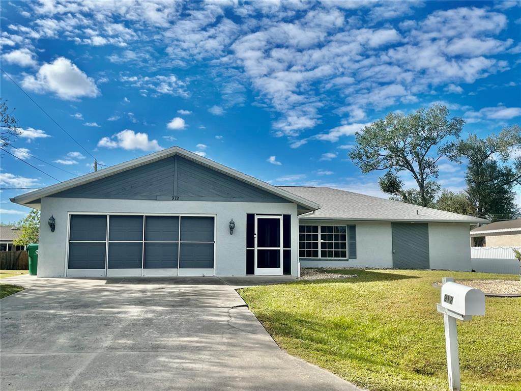 912 Columbia Terrace - Photo 1