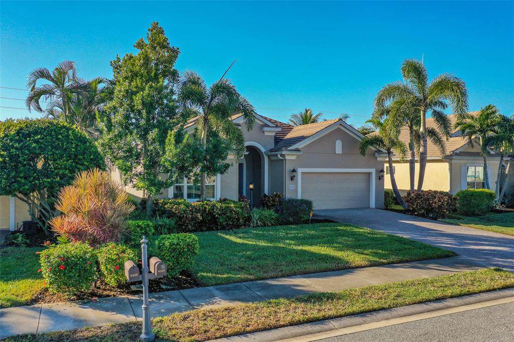 8520 17TH Drive - Photo 1