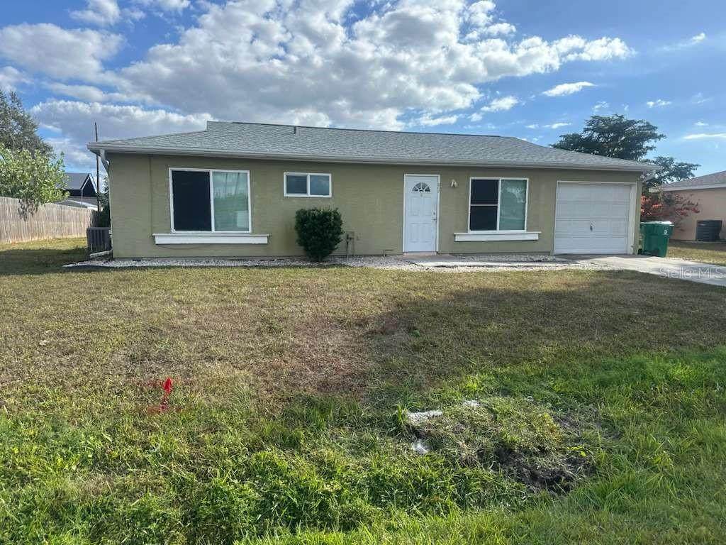 807 Dobell Terrace - Photo 1