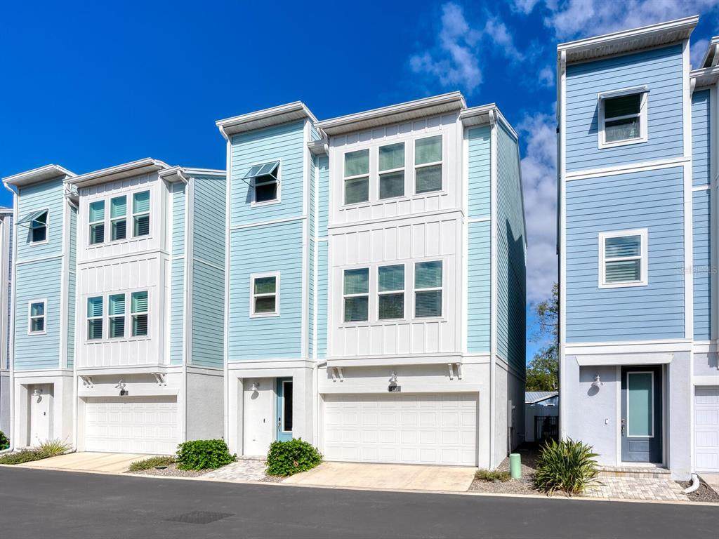 451 Wingfield Drive - Photo 1