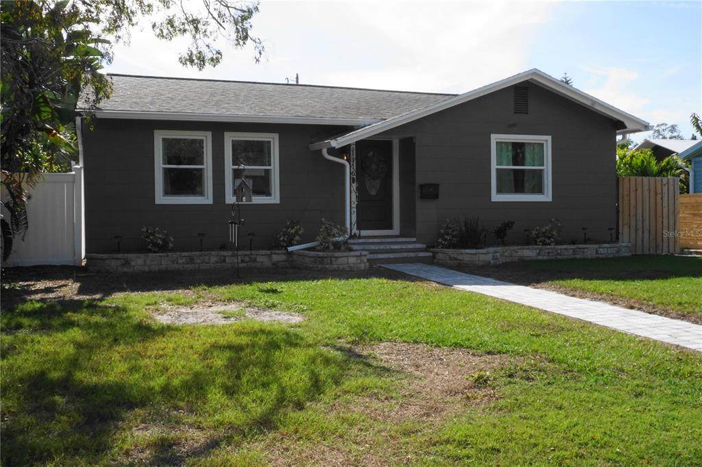 1116 30TH Avenue - Photo 1