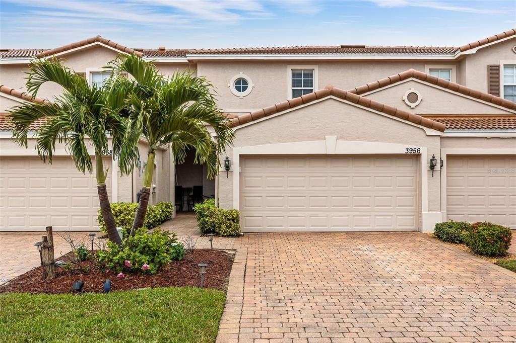 3956 Cherrybrook Loop - Photo 1