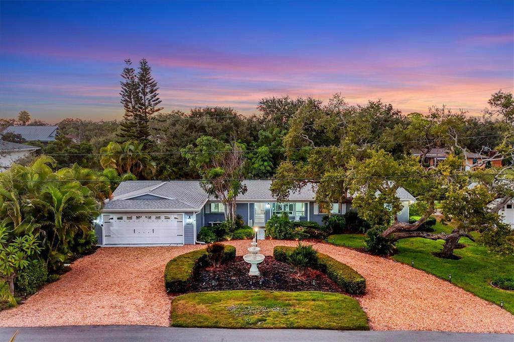 1837 Upper Cove Terrace - Photo 1