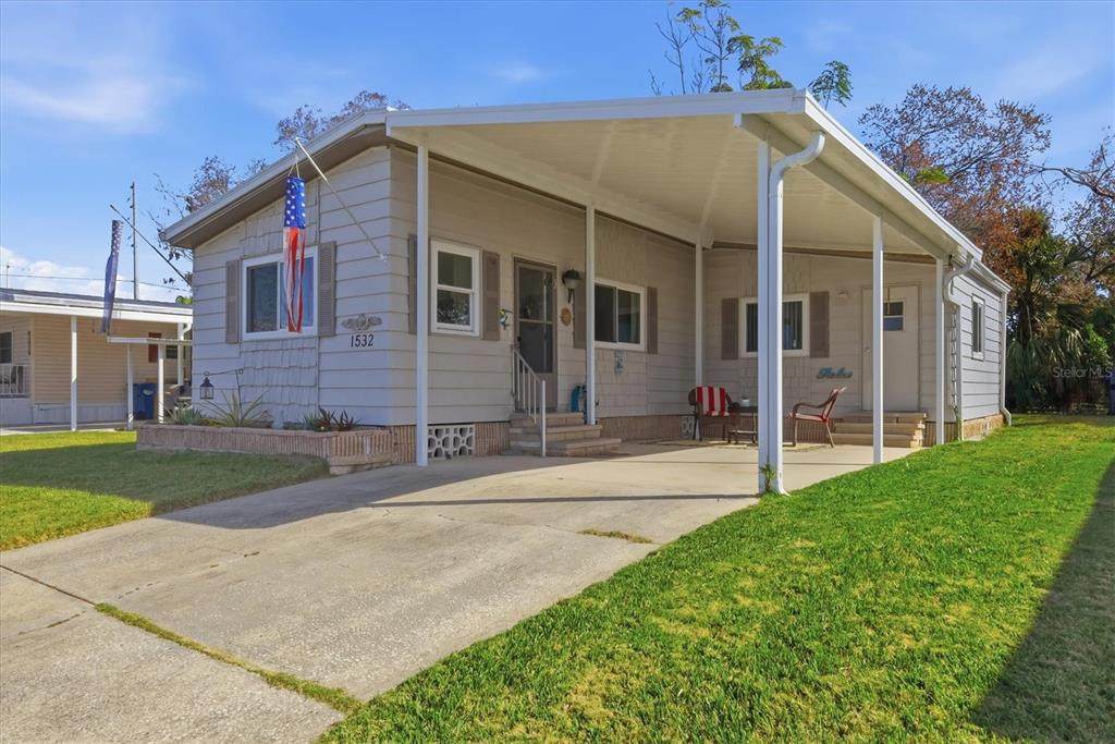 1532 47TH AVENUE Drive - Photo 1