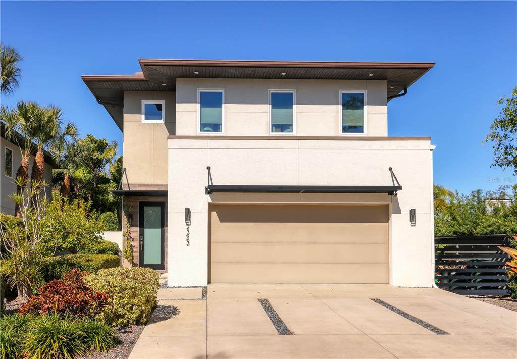 2323 Pine Terrace - Photo 1