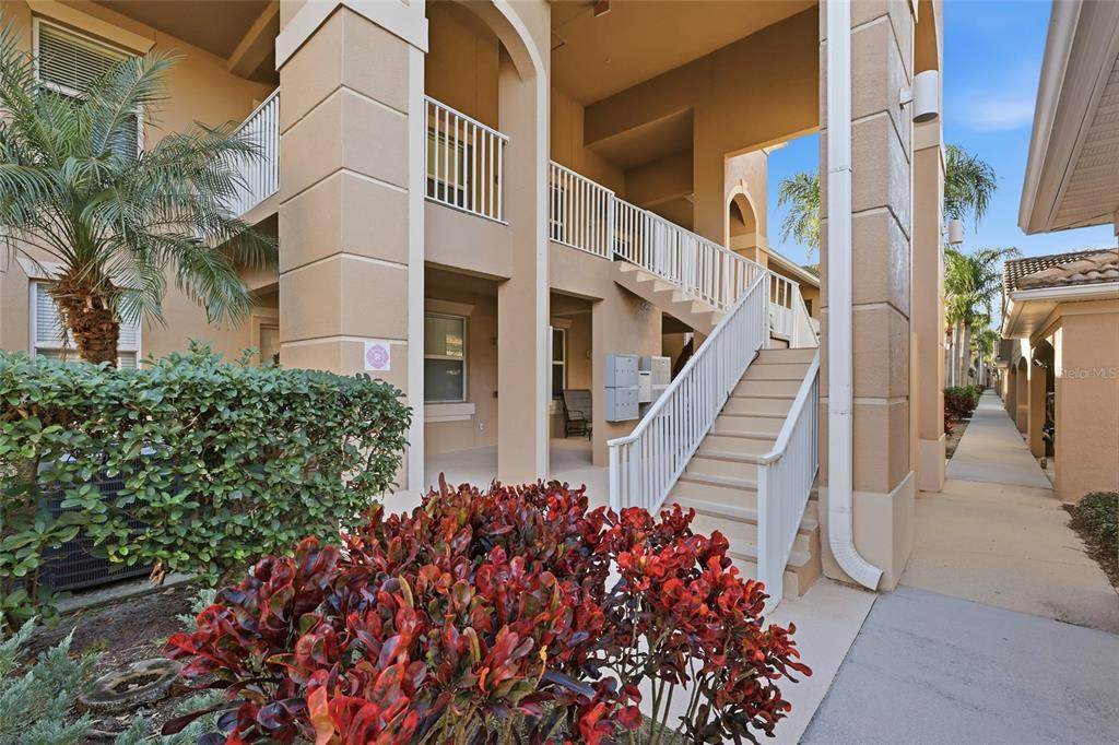 803 Fairwaycove Lane - Photo 1