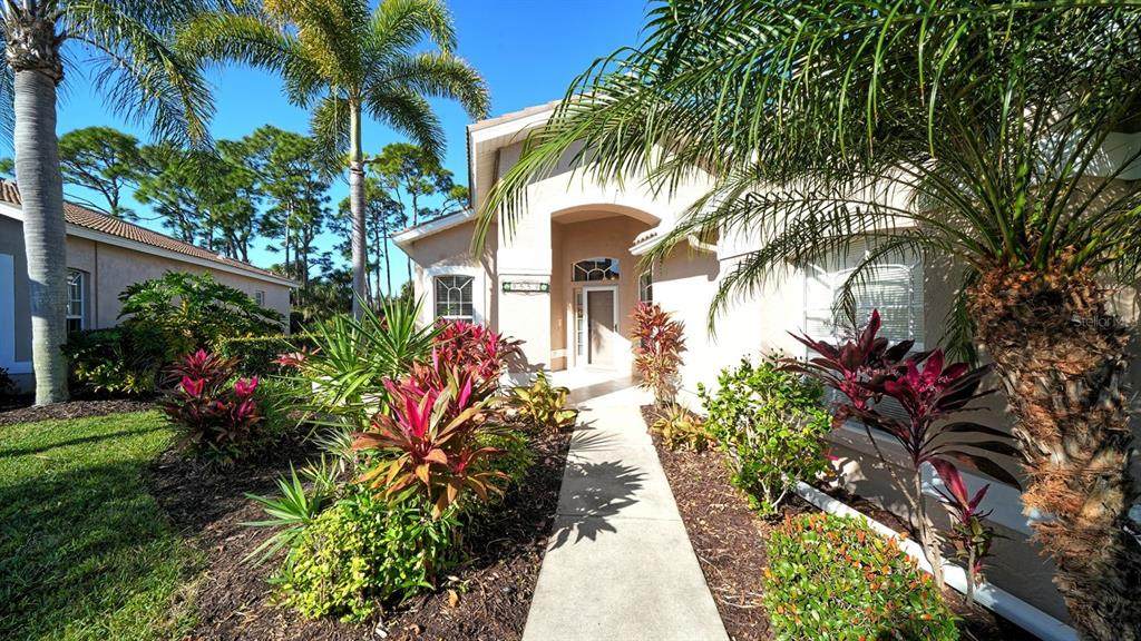 9559 Forest Hills Circle - Photo 1