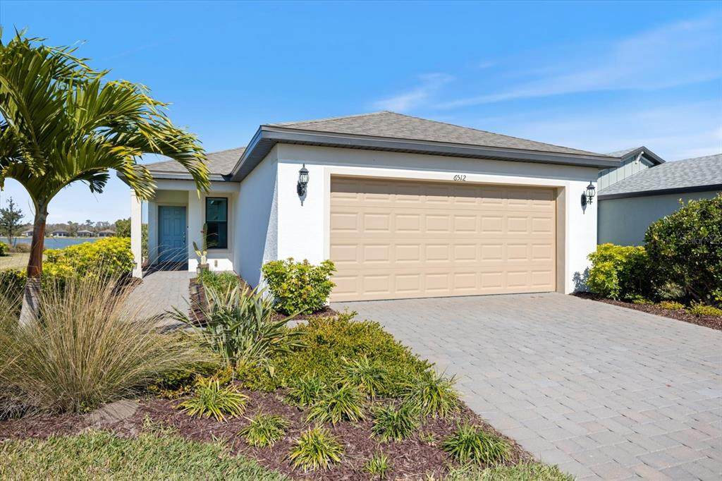 6512 Silverstar Drive - Photo 1