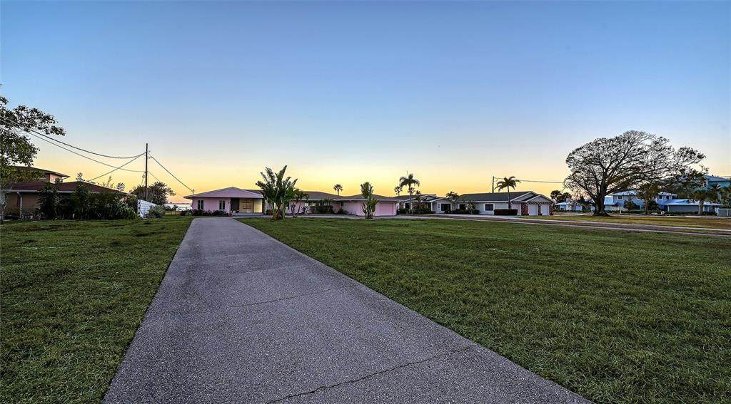 7322 Westmoreland Drive - Photo 1