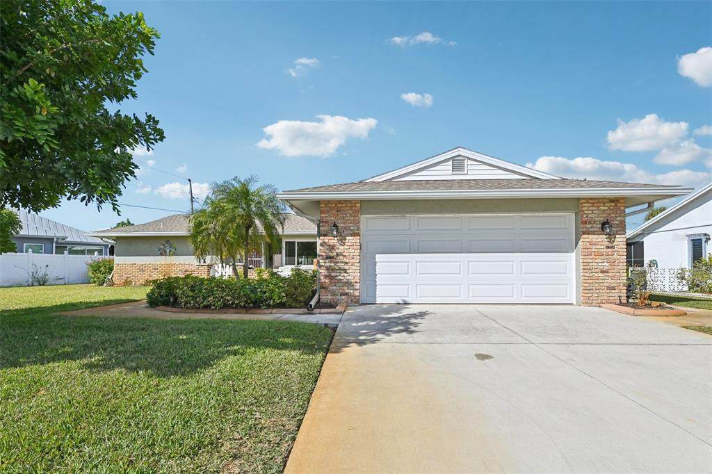 101 Algiers Drive - Photo 1