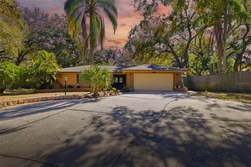 186 Sunward Avenue - Photo 1