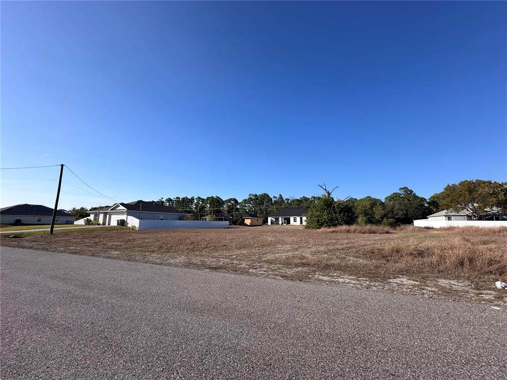 305 31ST Terrace - Photo 1