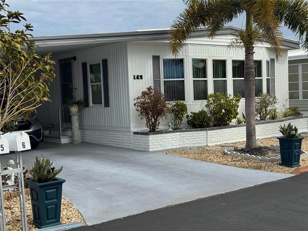 6 Lafitte Drive - Photo 1