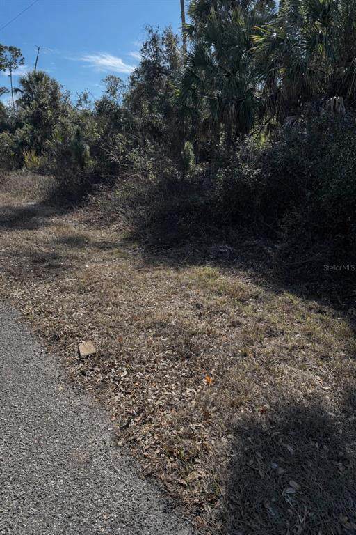 17445 Stanley Avenue - Photo 1