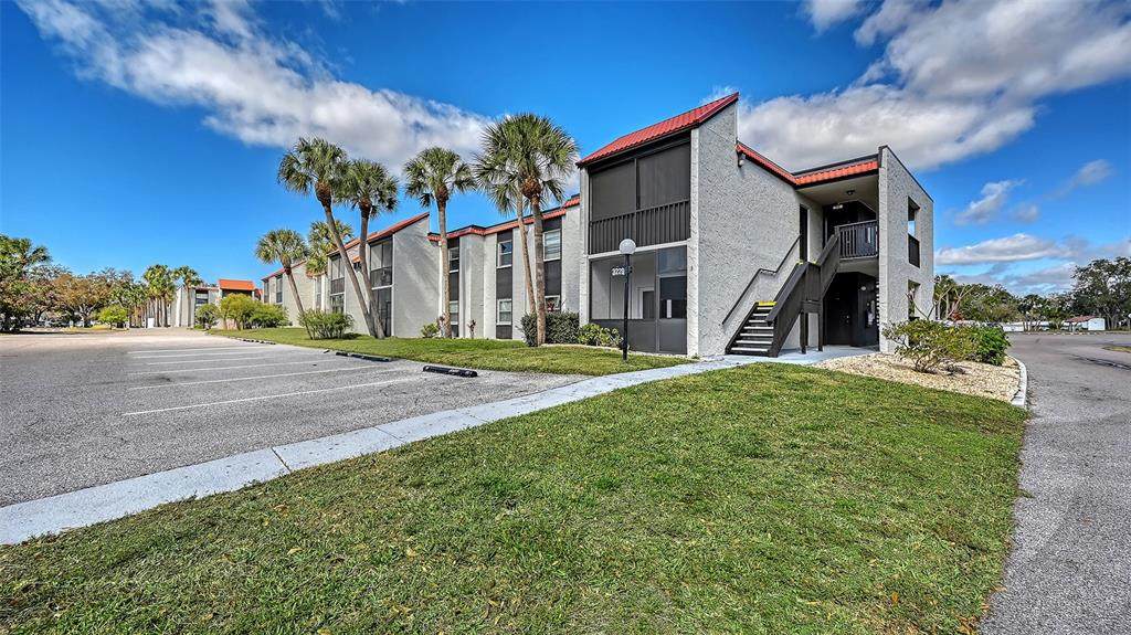 3229 Beneva Road - Photo 1