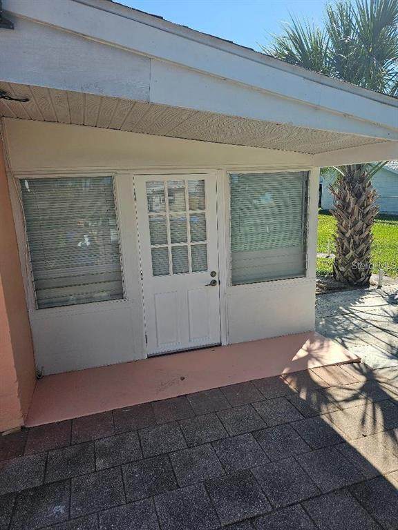 103 32ND Street - Photo 1